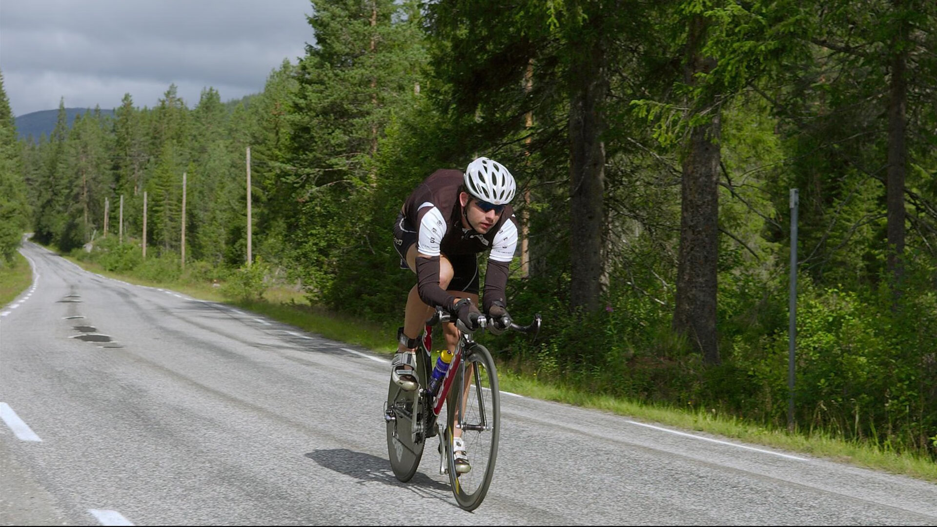 中国篮球永远不会停下脚步,中国篮球行不行