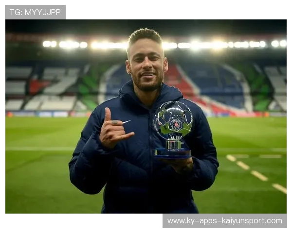 拜仁看内马尔式左路杀：当大帝遇上巴萨的魔术师