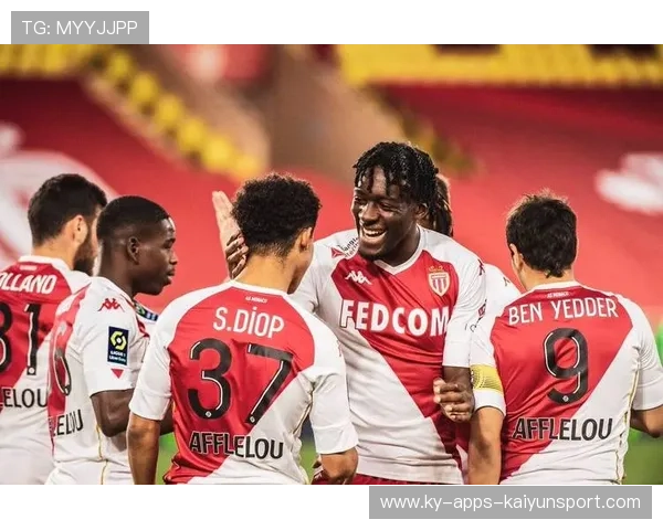 费耶诺德盯梅西式组织核：打造足球新传奇的秘密武器